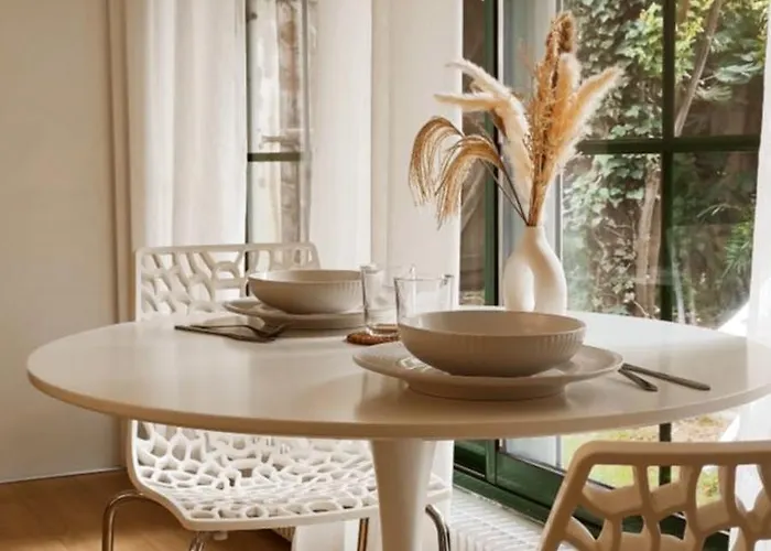 Maisonnette Avec Jardin - Proche Paris -